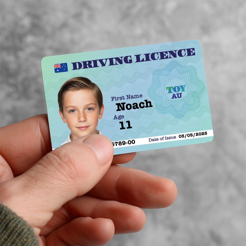 Kids tl front 07 hand card.psd 0